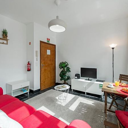 Pelourinho Apartments By An Island Apart ฟุงชาล ภายนอก รูปภาพ