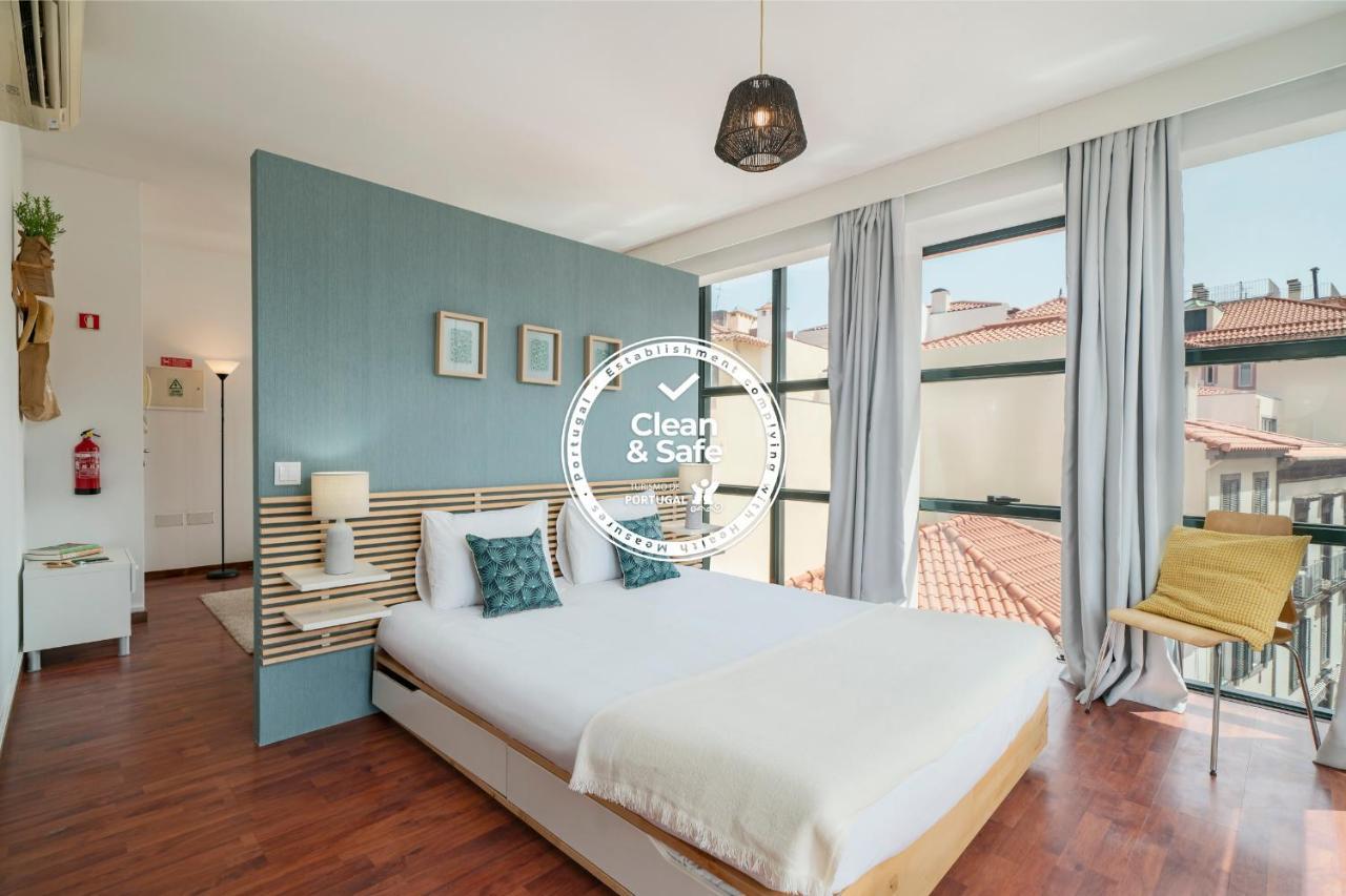 Pelourinho Apartments By An Island Apart ฟุงชาล ภายนอก รูปภาพ